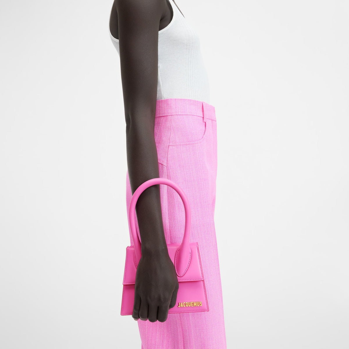 Jacquemus - The medium Chiquito - Neon Pink