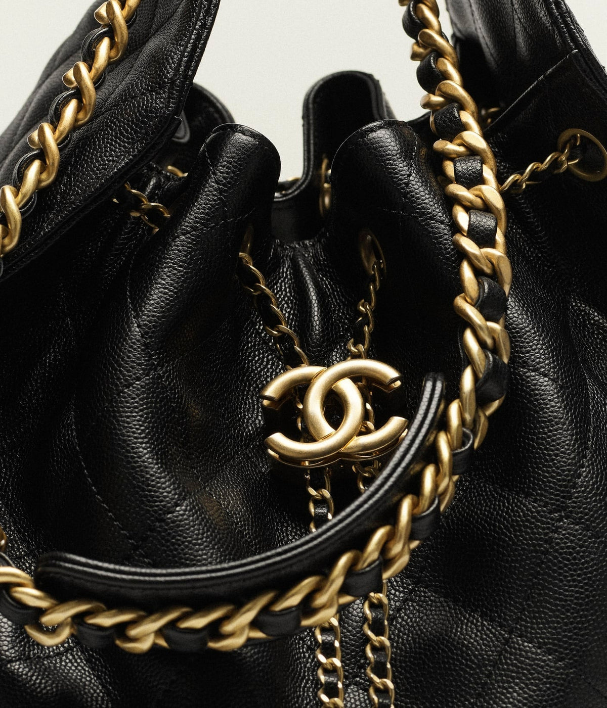 MEDIUM CHANEL 25 BAG - #3